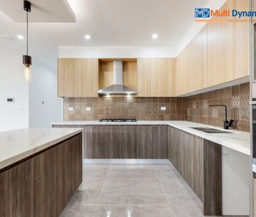 Modern 4-Bedroom House for lease - Water Bill included in rent - Photo 4