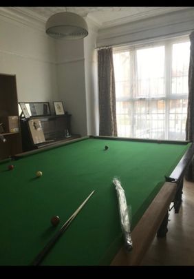 Room in a Shared House, Grange Terrace, LS7 - Photo 1