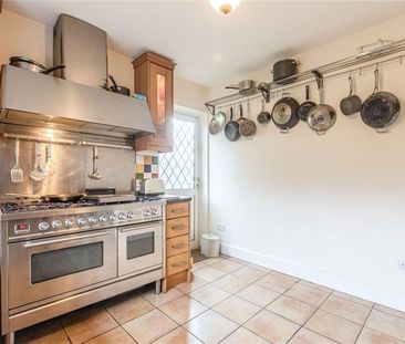 4 bedroom detached house to rent - Photo 1