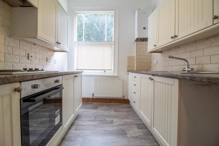 1 bedroom flat to rent - Photo 3