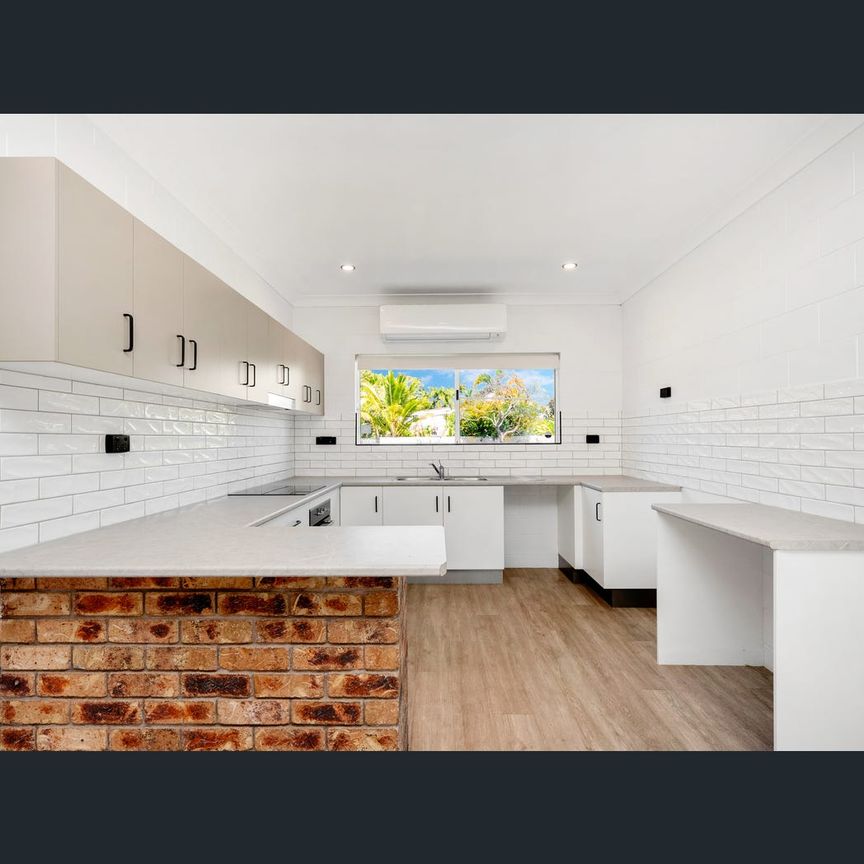 33 Flowers Street, Railway Estate, Qld 4810 - Photo 1