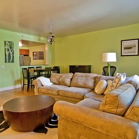 SPACIOUS 1 BEDROOM APARTMENT IN LONDON ONTARIO - Photo 1