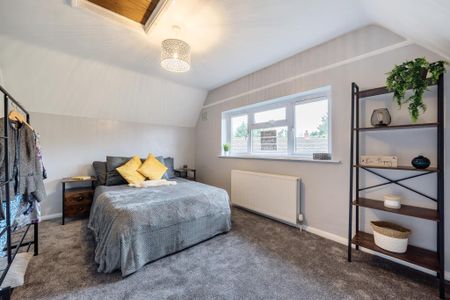 2 bedroom semi-detached house to rent - Photo 5