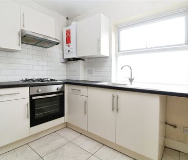 Limes Road, Croydon, CR0 2HF - Photo 2