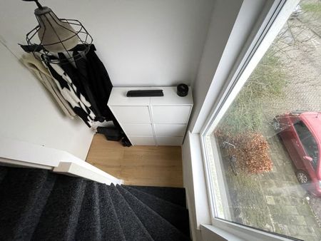 Te huur: Appartement Korenbloemstraat 13 B in Duivendrecht - Photo 2