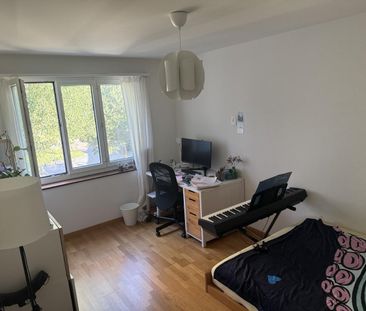 Charmante 3.0-Zimmerwohnung am Letzigraben in Zürich - Photo 2
