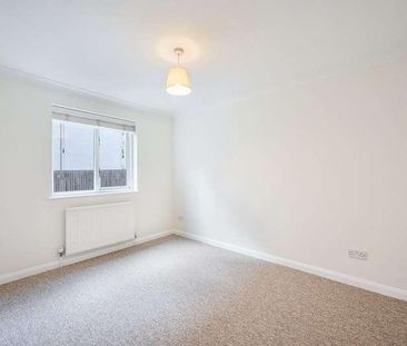 Hook Road, Surbiton, KT6 - Photo 1