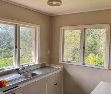 Easy Living - Photo 2