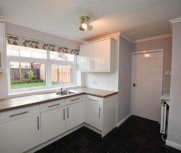 3 bed House - Terraced for Rent - Photo 3