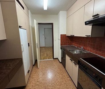 Grosszügige 2.5 Zimmer Wohnung mit Gartensitzplatz - Photo 4