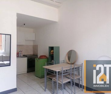 Appartement à louer - Beaucaire 2 pièces de 31 m² - Photo 1