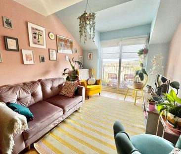 2 bedroom flat to rent - Photo 2