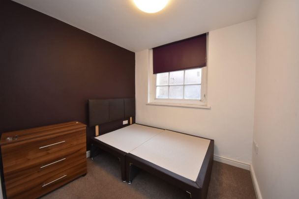 1 bed Room for Rent - Photo 1