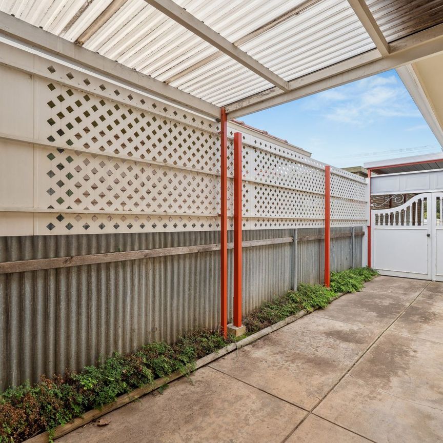 22 Albert Street, Seaton, SA 5023 - Photo 1