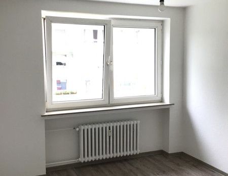 Großzügige 3-Zimmer Wohnung mit Balkon! - Foto 1