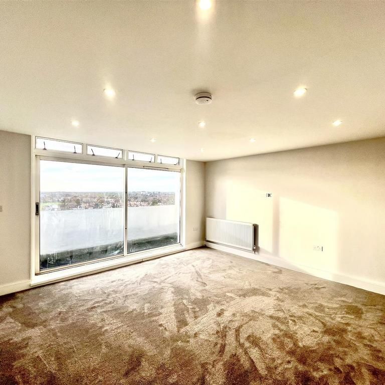 4 bedroom penthouse to rent - Photo 1