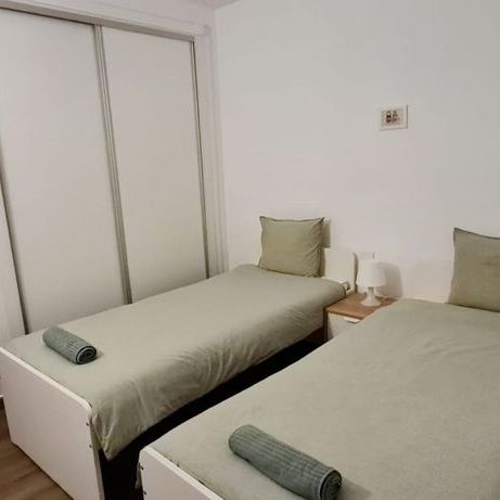 Luxury Flat for rent in Nueva Andalucia, Andalusia - Photo 1