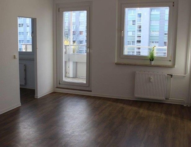 Aktuelle Renovierung einer 2-Zimmerwohnung mit Balkon! WBS notwendig - Foto 1