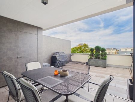 Helle 2.5-Zimmer Wohnung mit grosser Terrasse in Staad - Photo 2