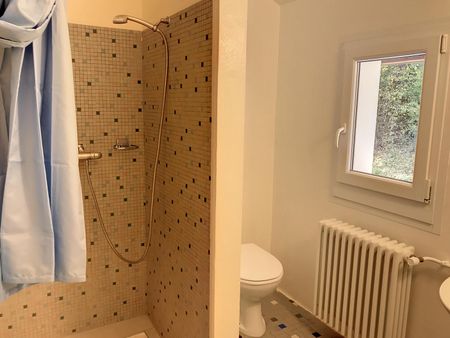 Charmant appartement de 5 pièces au 1er étage - Photo 5