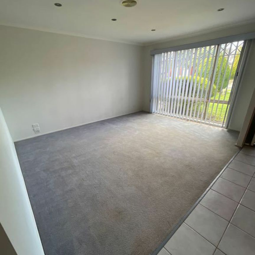 23 Franklin Parade, Lynbrook VIC - Photo 1
