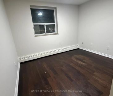 3533 Derry Road E #905 - Photo 4