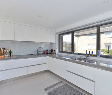 Meadowbank, Primrose Hill, London, NW3 3AY - Photo 1