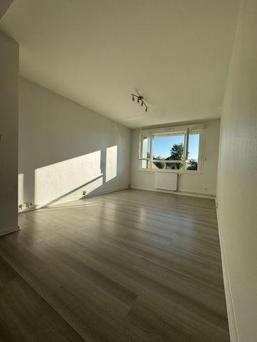 Location Appartement 3 pièces 50m² MERIGNAC 33700 - Photo 2