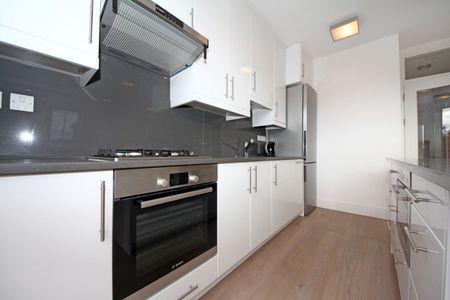 Elm Avenue, Ealing, London, W5 - Photo 3