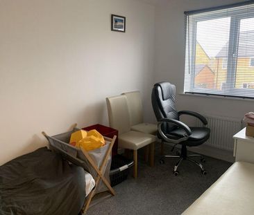 2 bedroom property to rent - Photo 4