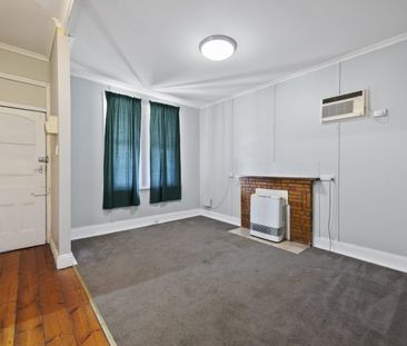 Charming Family Home in Ballarat East – Perfect for You! - Photo 2