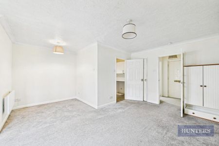 Studio to rent - Photo 2