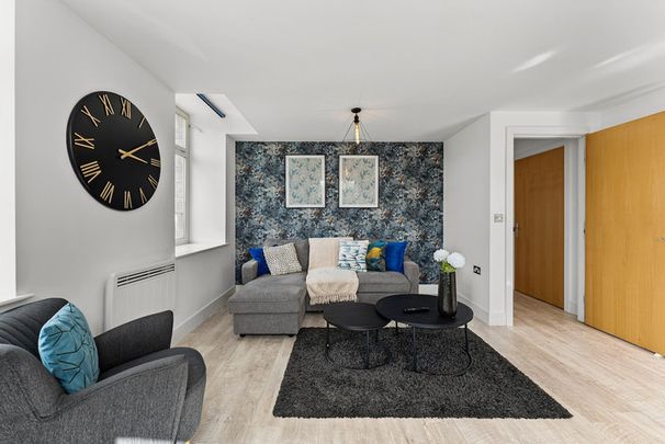 Textile Street - Photo 1