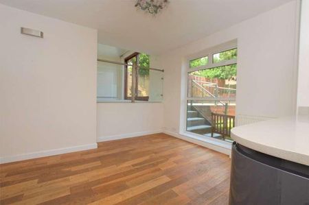 Coniston Way, Reigate, RH2 - Photo 4