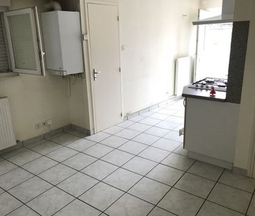 Location Appartement 2 pièces 45m² MONISTROL SUR LOIRE 43120 - Photo 3