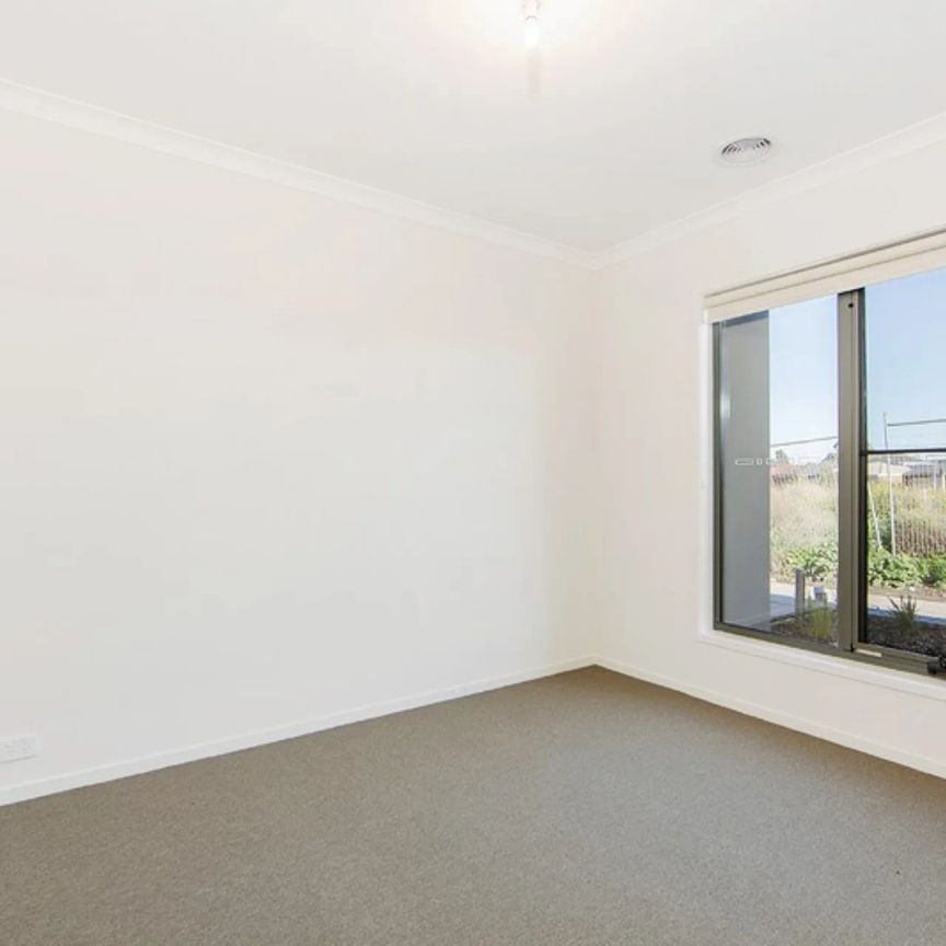 Peacefully Perfect - Photo 1