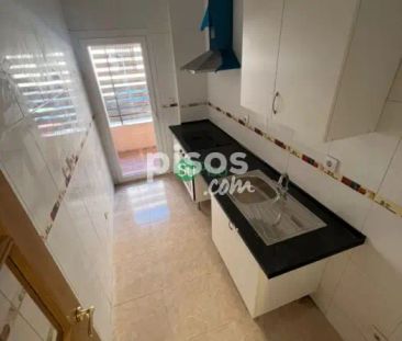 Piso en alquiler en Calle Carmen, 12 - Foto 2