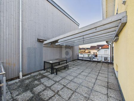 GROSSE TERRASSE, MIT STILVOLLER KÜCHE UND BAD - Photo 2