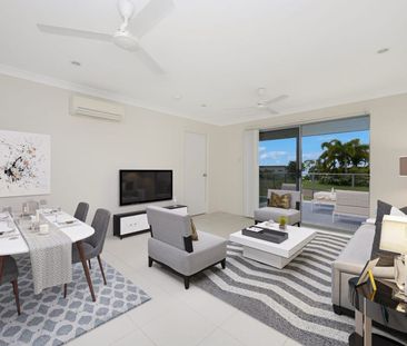 Modern 3-Bedroom Duplex Just Minutes from the Beach! - Photo 3