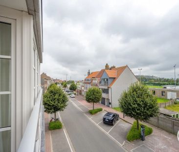 Ongemeubeld - Recent en goed onderhouden appartement, met terrasje,... - Foto 3