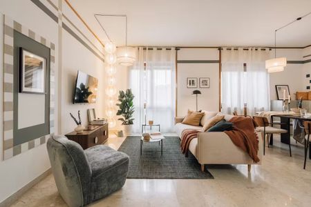 Via Giovanni Pier Luigi da Palestrina, Milan, Lombardy 20124 - Photo 4