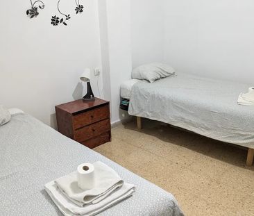 Carrer del General Llorens, Valencia, Valencian Community 46025 - Photo 2