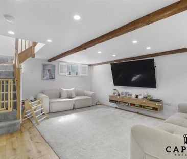 3 bedroom detached house to rent - Photo 3