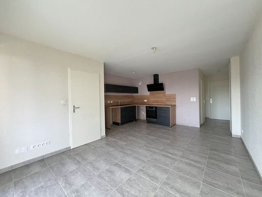 Location Appartement 2 pièces 45m² - Photo 1