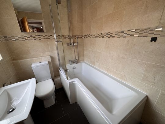 Wellington Street, Heslington Road - P10558 - Photo 1