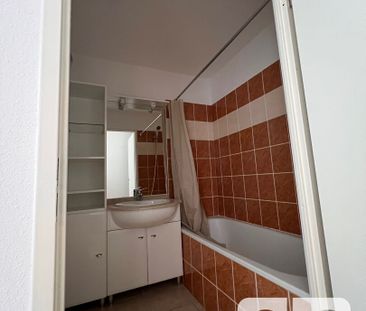 Location Appartement 2 pièces 42m² - Photo 5