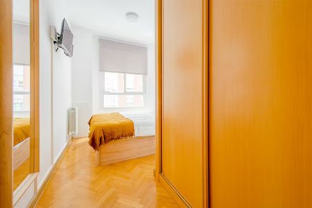 Calle de Méndez Álvaro, Madrid, Community of Madrid 28045 - Photo 2