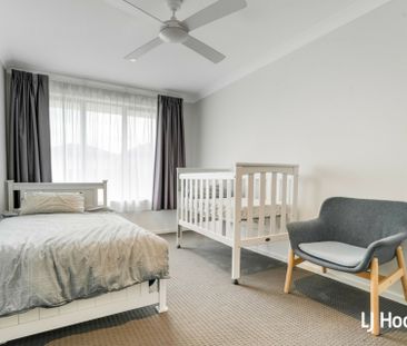 Beautiful 4 Bedroom Home in Great Location! - Photo 1