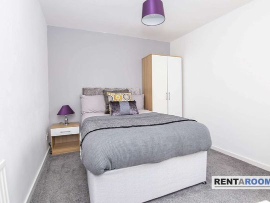 🌟 Brilliant in Binley! A Stylish House Share Packed With Perks - Photo 1