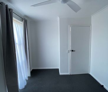 Modern Comfort and Easy Living with Gardener Included - Photo 2